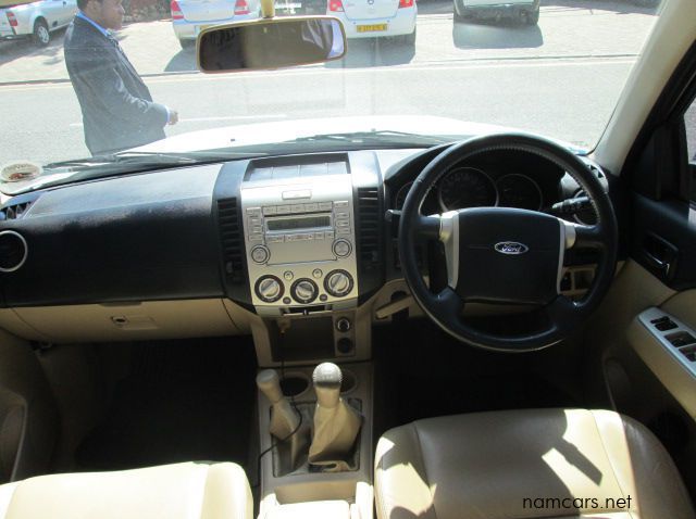 2009 Ford Everest pictures