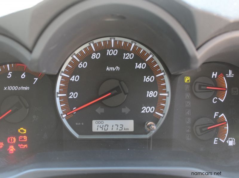 2012 Toyota HILUX 4.0 V6 A/T D/C 4X4 pictures