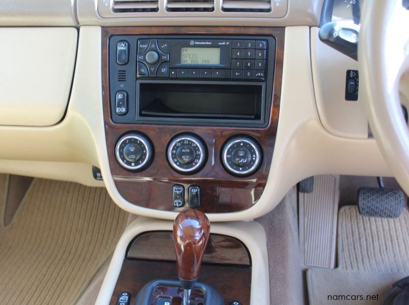 2002 Mercedes-Benz ML 500 V8 A/T AWD pictures