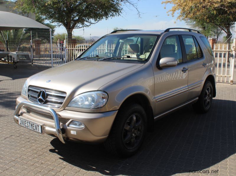 2002 Mercedes-Benz ML 500 V8 A/T AWD pictures
