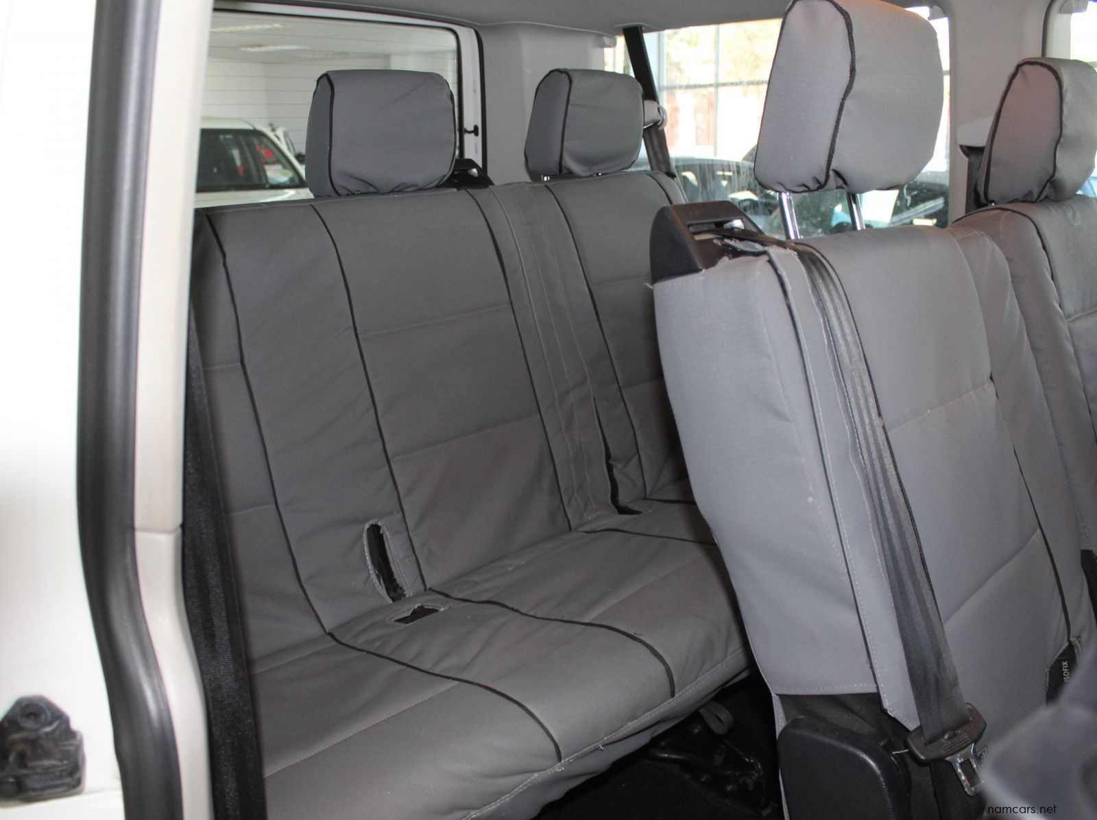 2017 Volkswagen Kombi 2.0 TDI Trend pictures