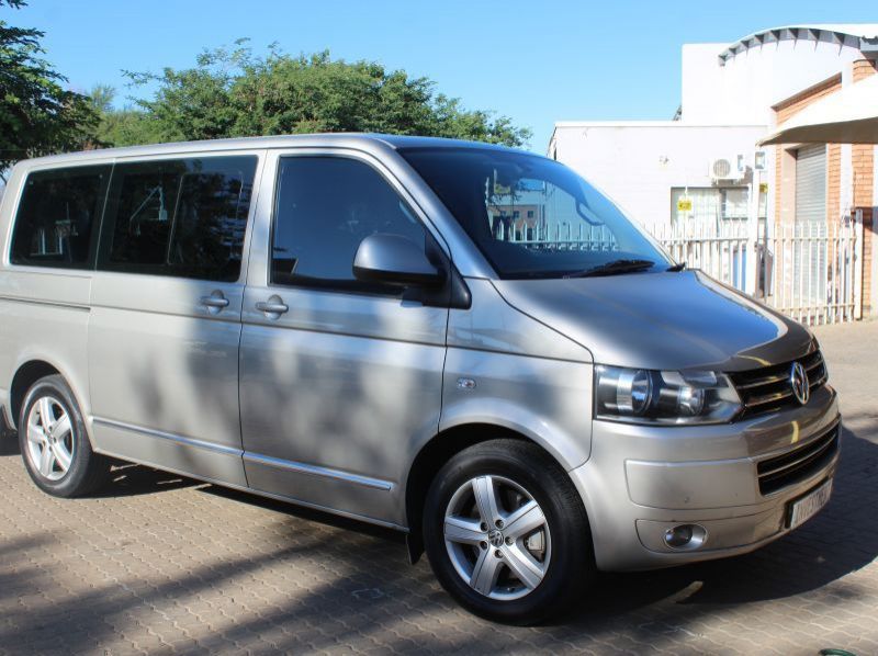 2012 Volkswagen KOMBI 2.0TDI DSG 4MOTION pictures