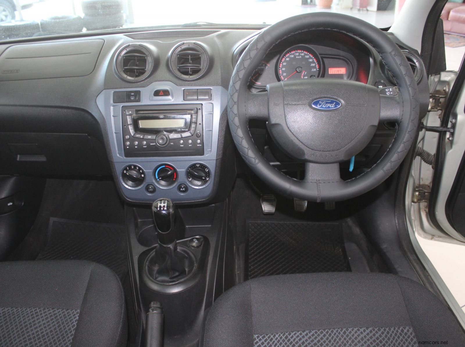2014 Ford Figo 1.4i Ambiente pictures