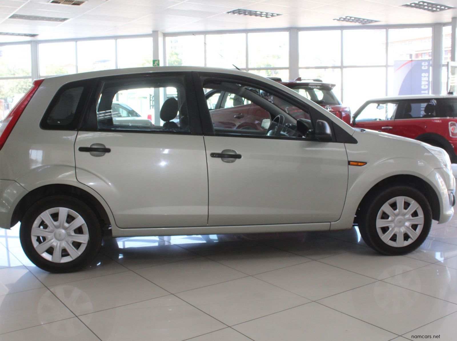 2014 Ford Figo 1.4i Ambiente pictures