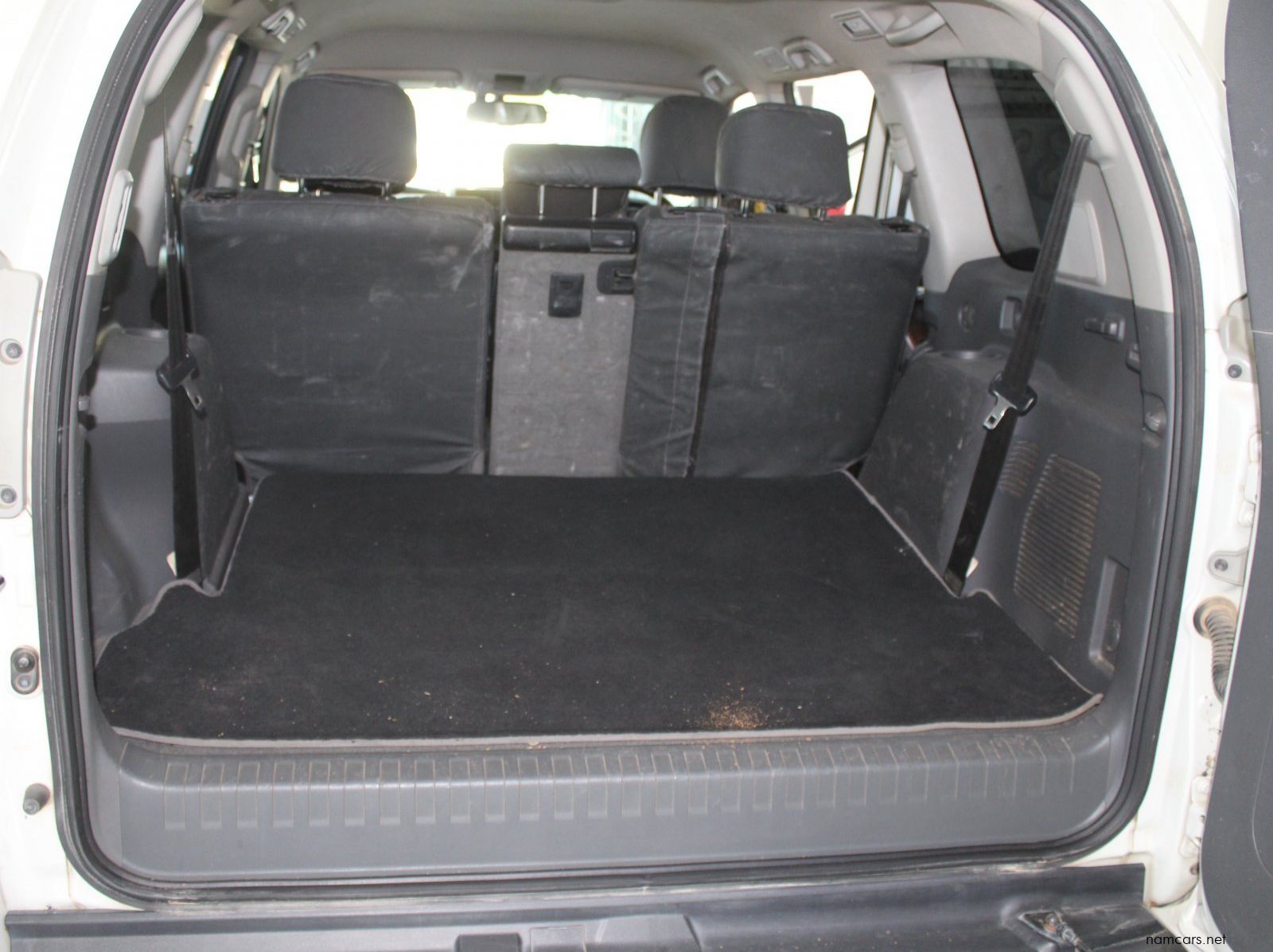 2011 Toyota Prado VX 4.0 pictures