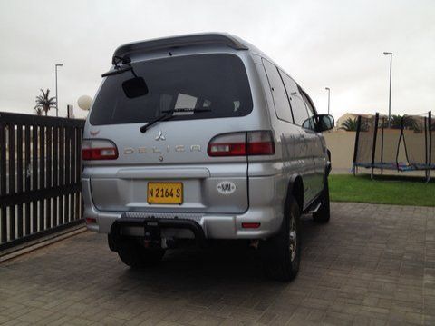 2006 Mitsubishi Delica pictures