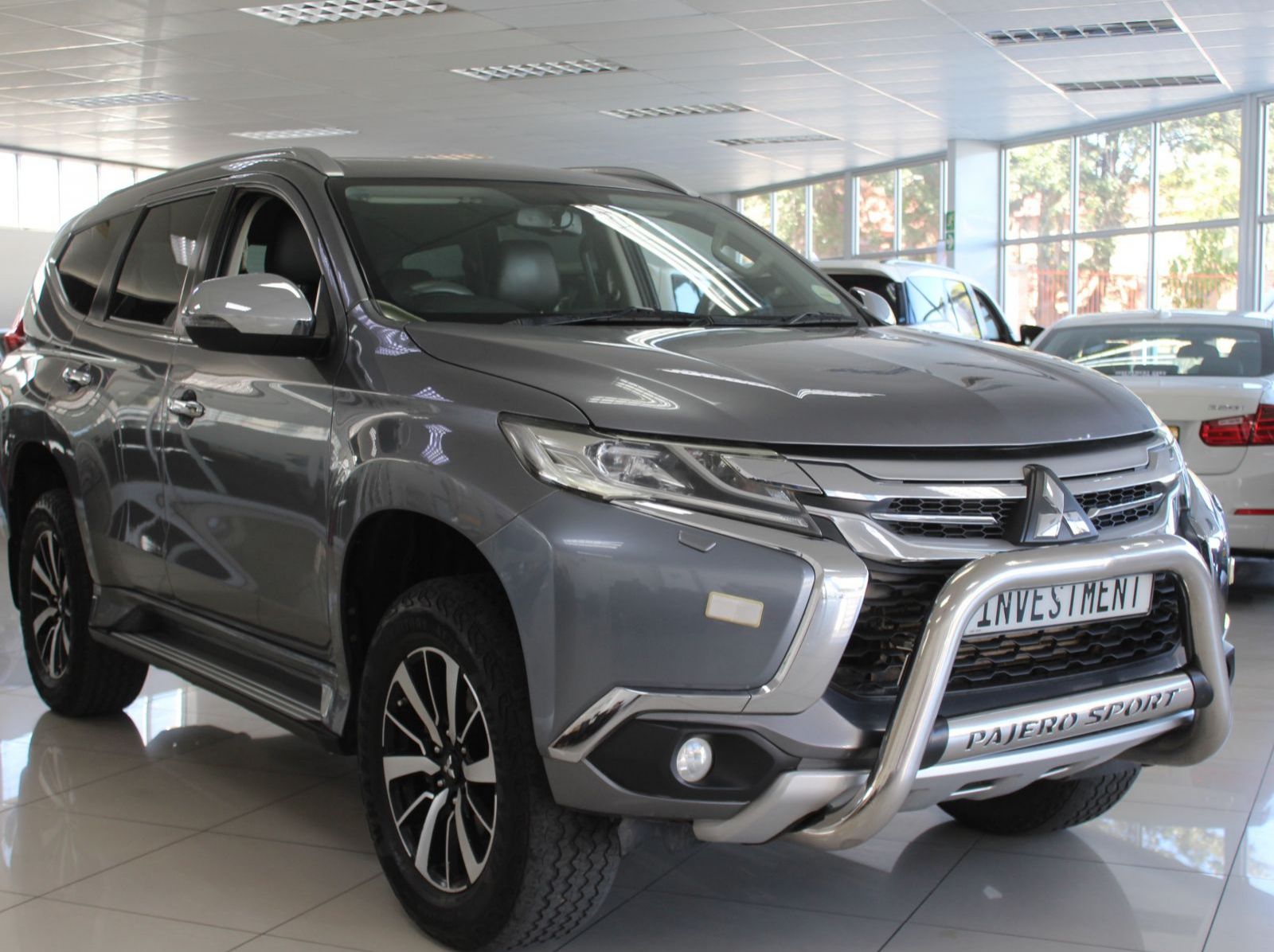2020 Mitsubishi Pajero Sport pictures