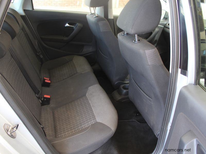 2016 Volkswagen POLO TSI Comfortline pictures