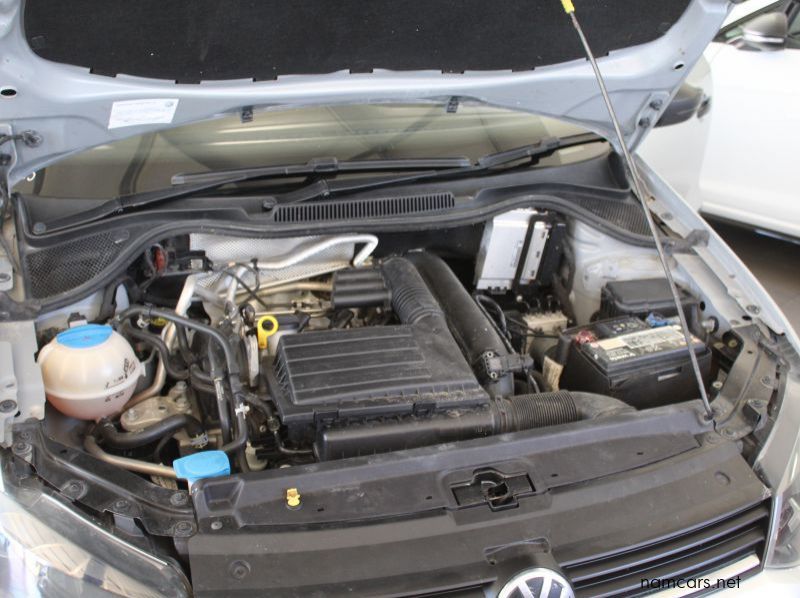 2017 Volkswagen POLO TSI 1.2 pictures