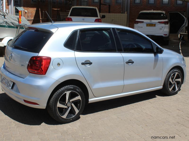 2017 Volkswagen POLO TSI 1.2 pictures