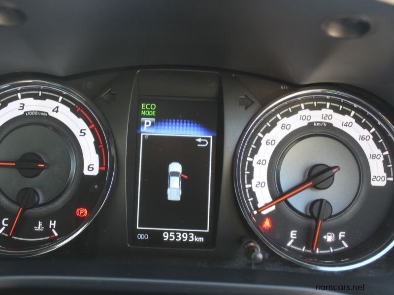 2019 Toyota HILUX 2.8GD6 4X4 LEGEND 50 D/C pictures