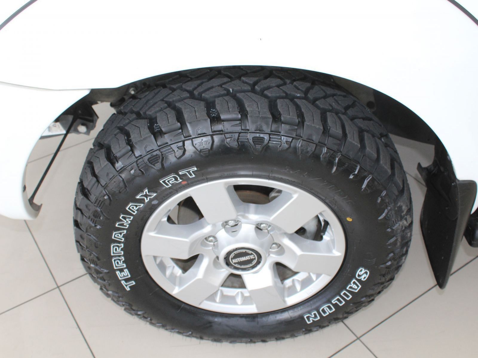 2021 Nissan Nissan NP300 Hardbody pictures