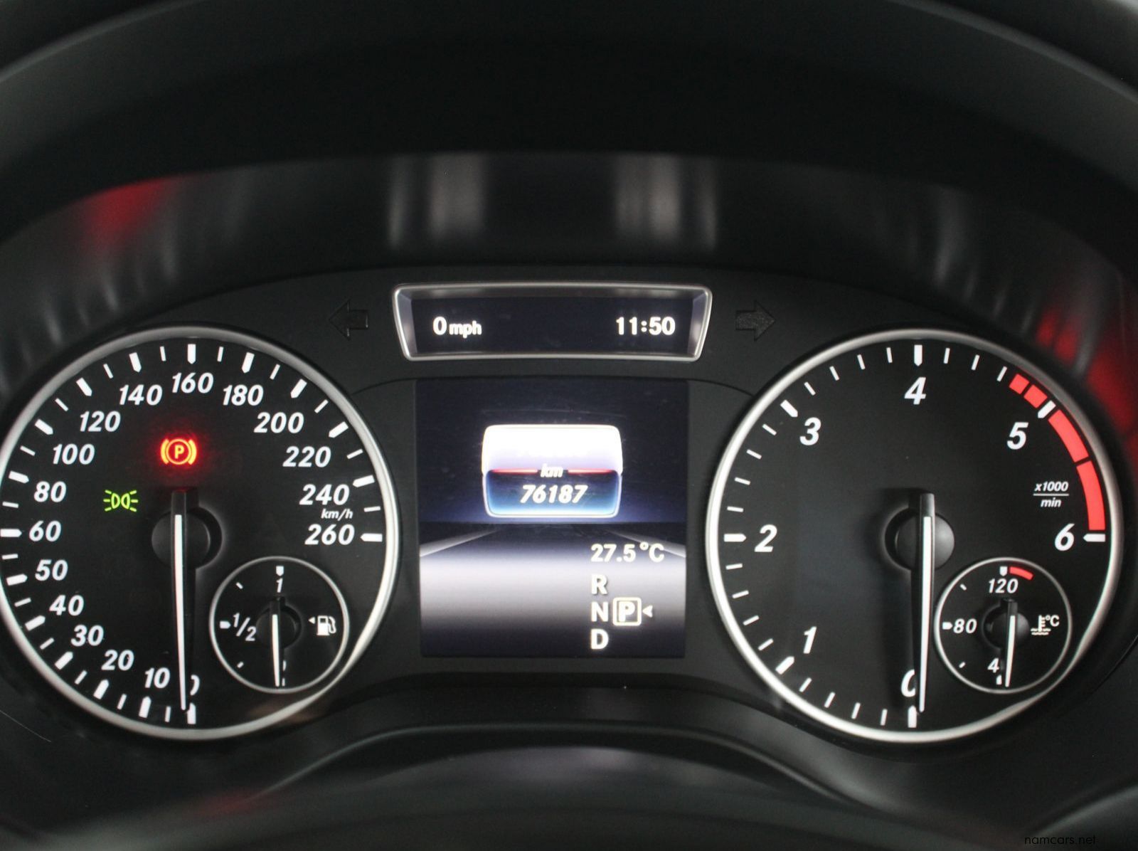 2017 Mercedes-Benz GLA 200d pictures