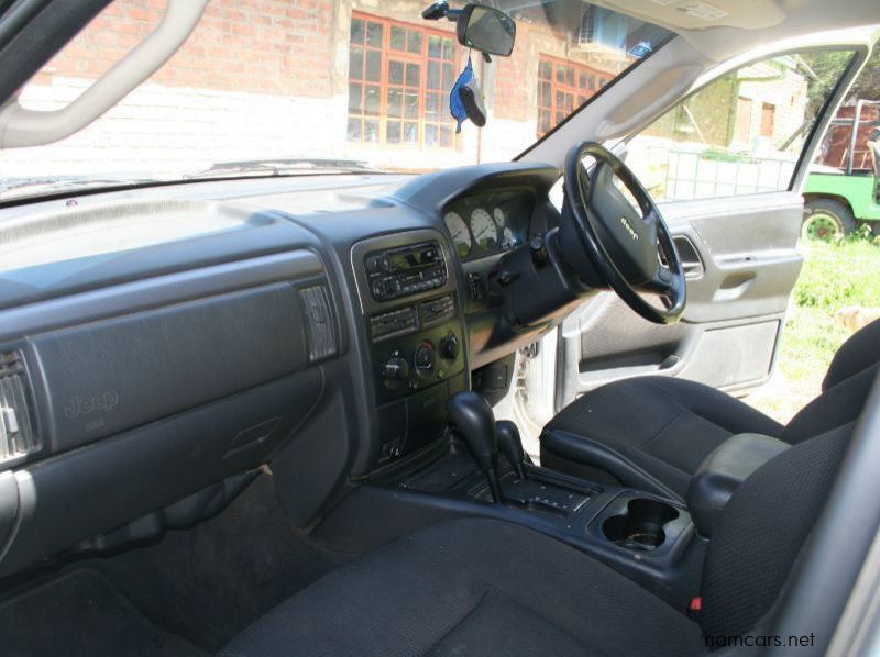 2005 Jeep Grand Cherokee Laredo CRD pictures