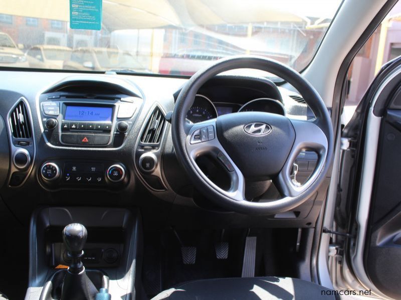 2015 Hyundai IX35 2.0I pictures