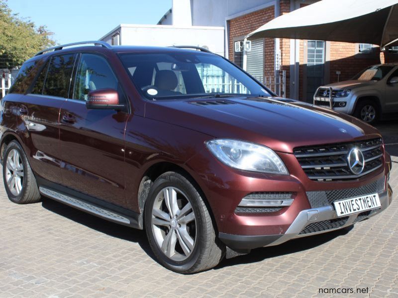 2013 Mercedes-Benz ML350 CDI Bluetech pictures