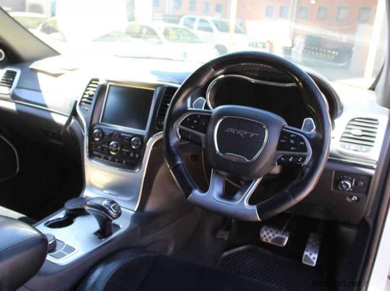 2014 Jeep GRAND CHEROKEE SRT8 pictures