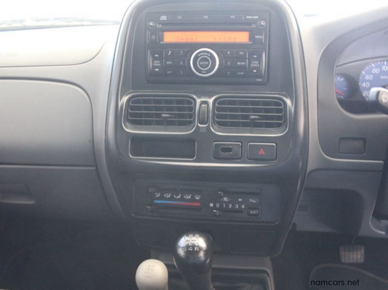 2019 Nissan NP300 2.5TDI D/C 4X4 pictures