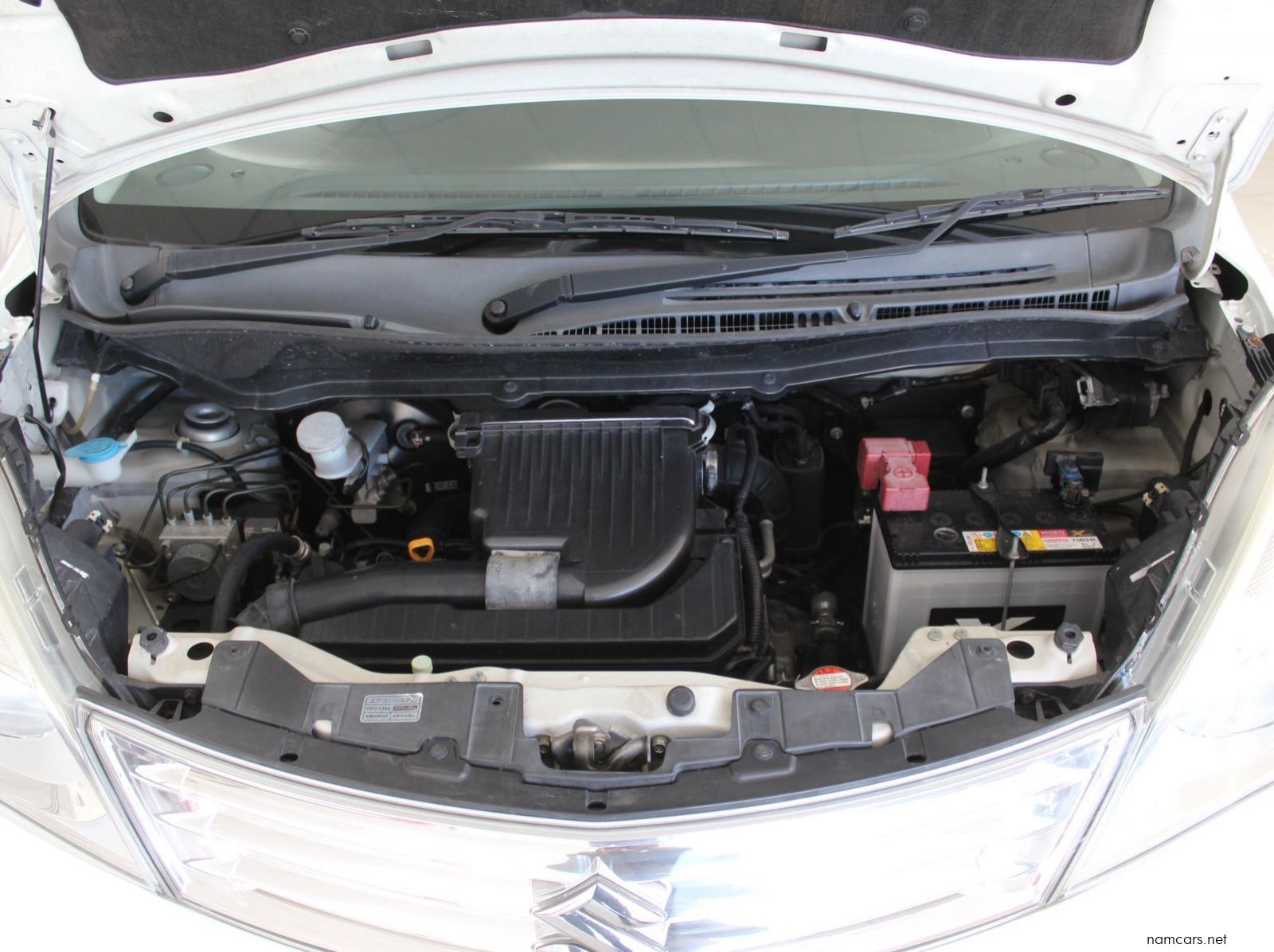 2011 Suzuki Solio pictures