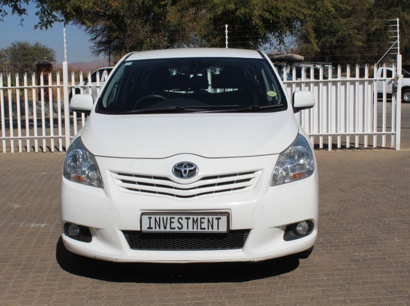 2010 Toyota Verso 1.8 VVTI 7seater pictures
