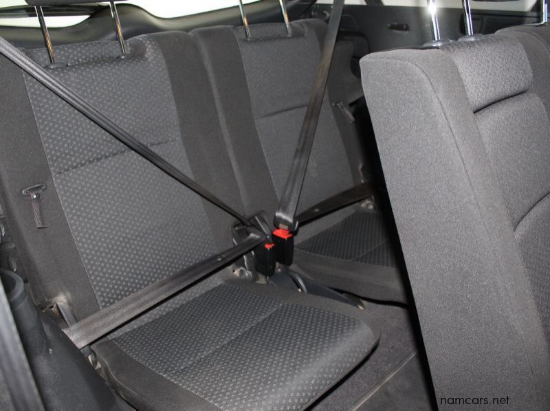 2010 Toyota Verso 1.8 VVTI 7seater pictures