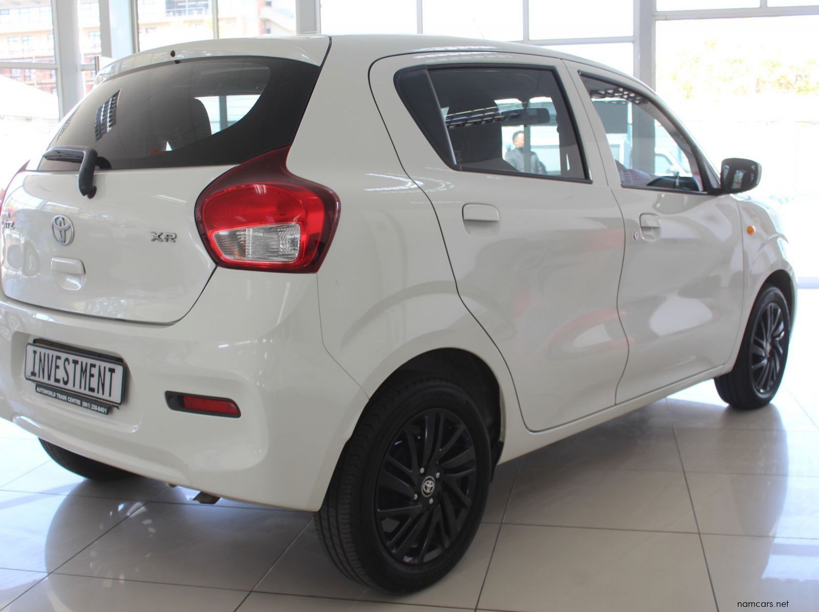 2024 Toyota Vitz 1.0 Auto XR pictures