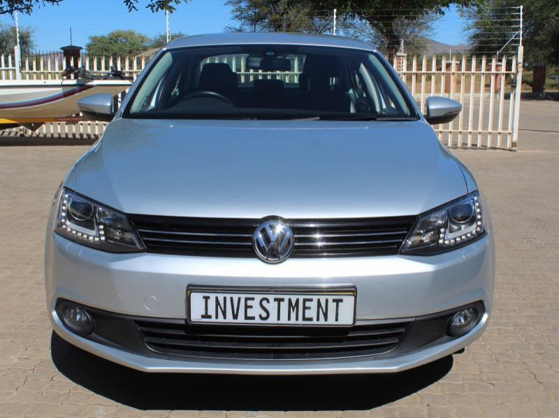 2014 Volkswagen Jetta TDI DSG pictures