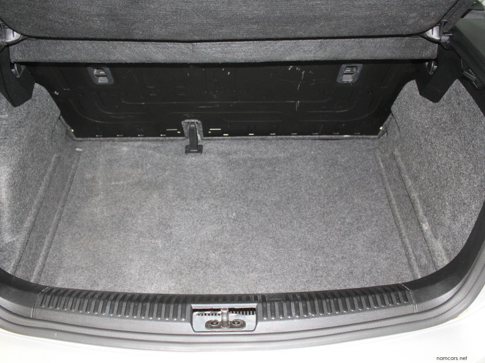 2024 Volkswagen Polo Vivo 1.4i Trend pictures