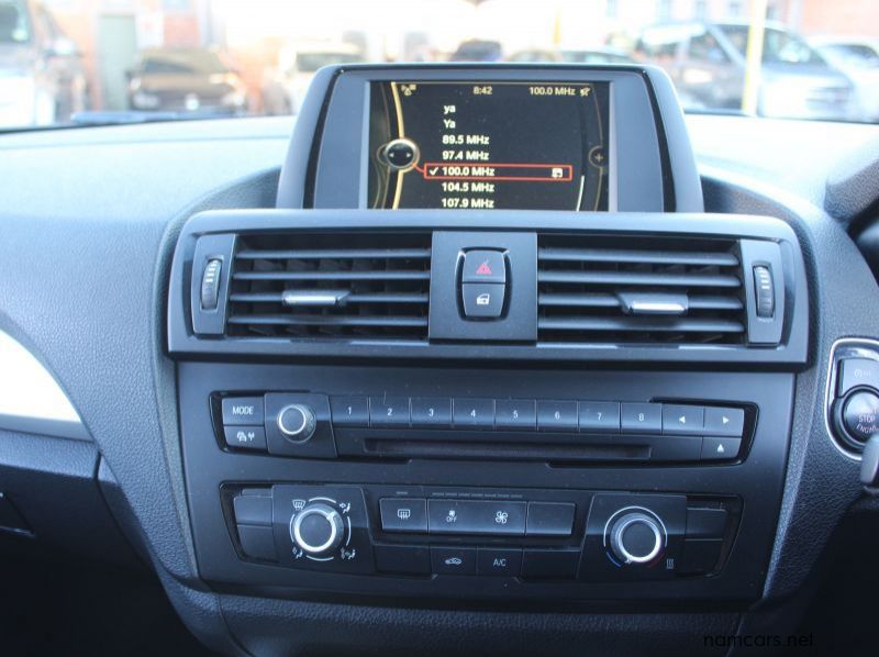 2013 BMW 118i TWIN TURBO A/T pictures