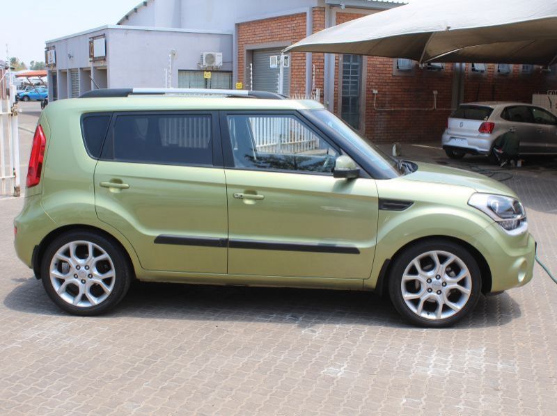 2013 Kia SOUL 2.0I pictures