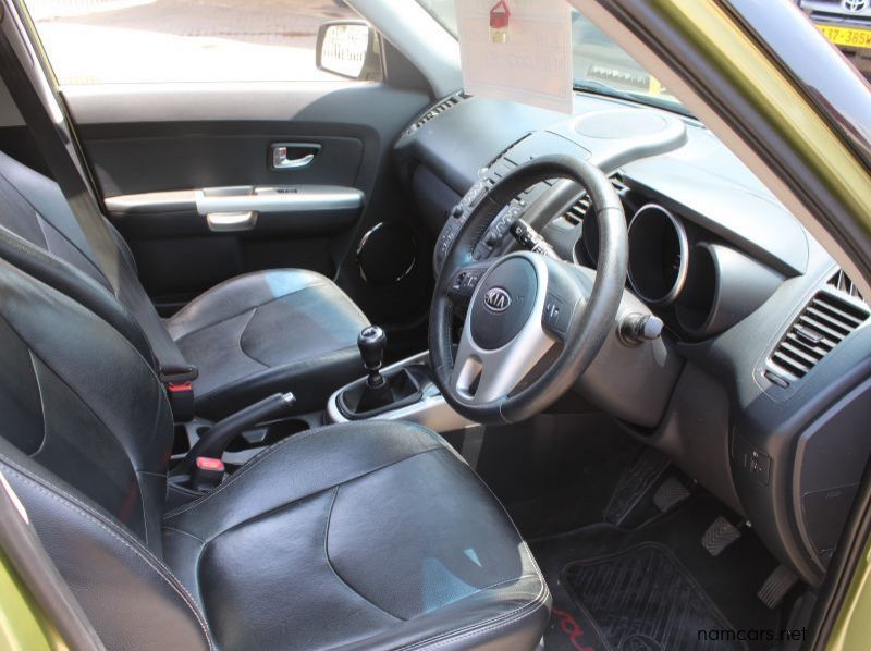 2013 Kia SOUL 2.0I pictures