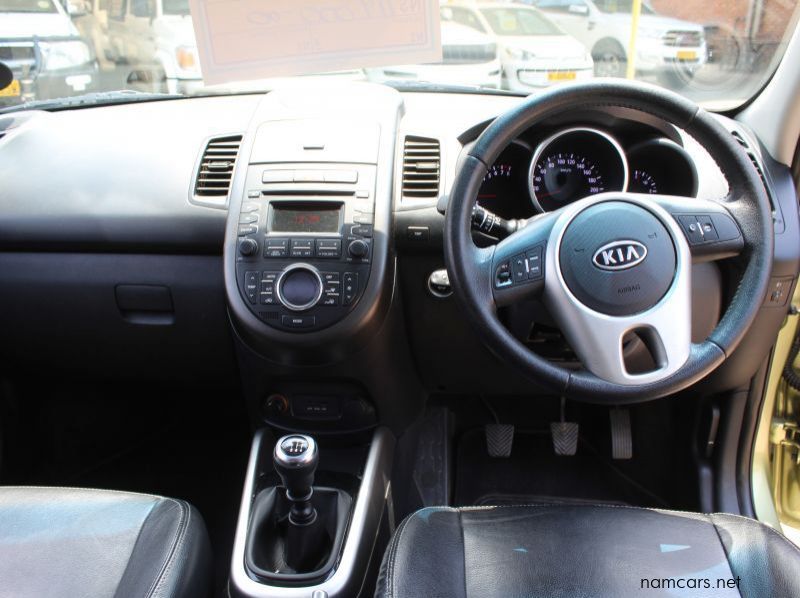 2013 Kia SOUL 2.0I pictures