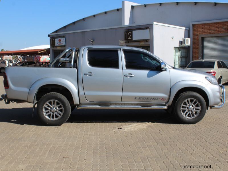 2015 Toyota HILUX 2.7 D/C 4X2 LEGEND45 pictures