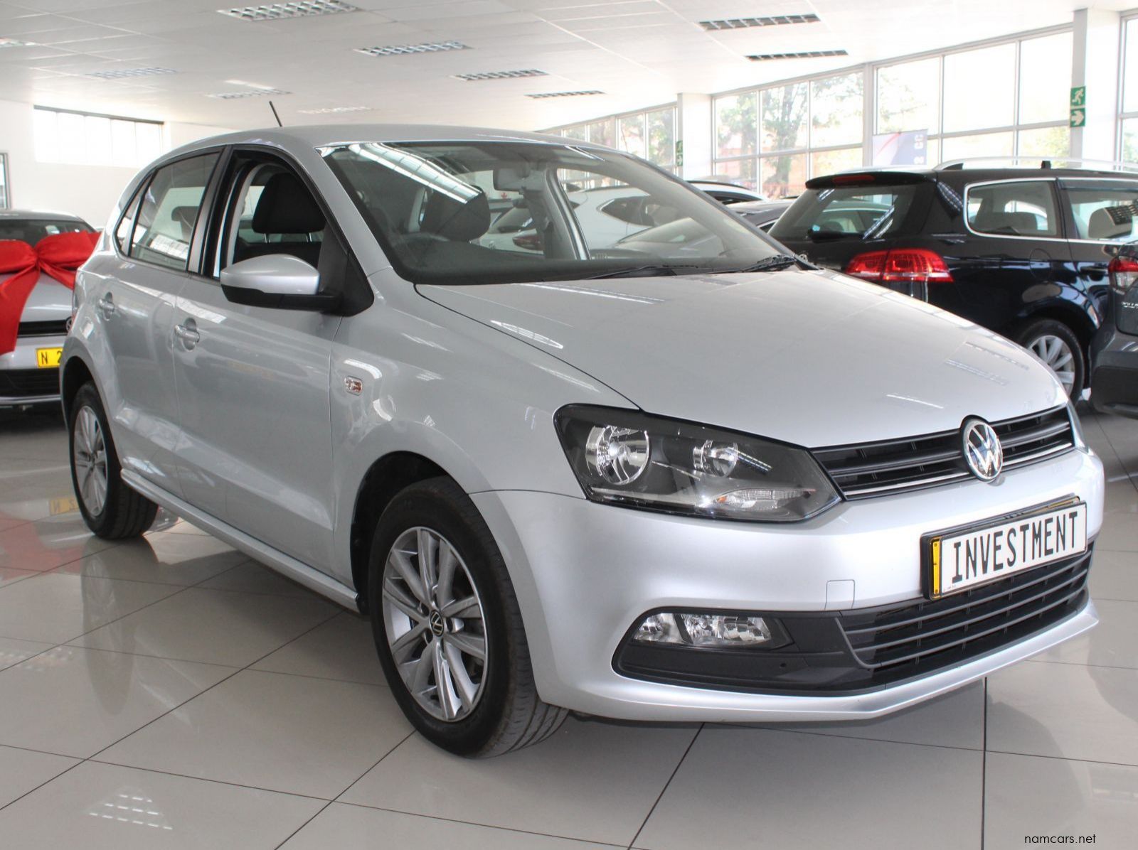 2024 Volkswagen Vw Polo Vivo Comfortline 1.6i Auto pictures