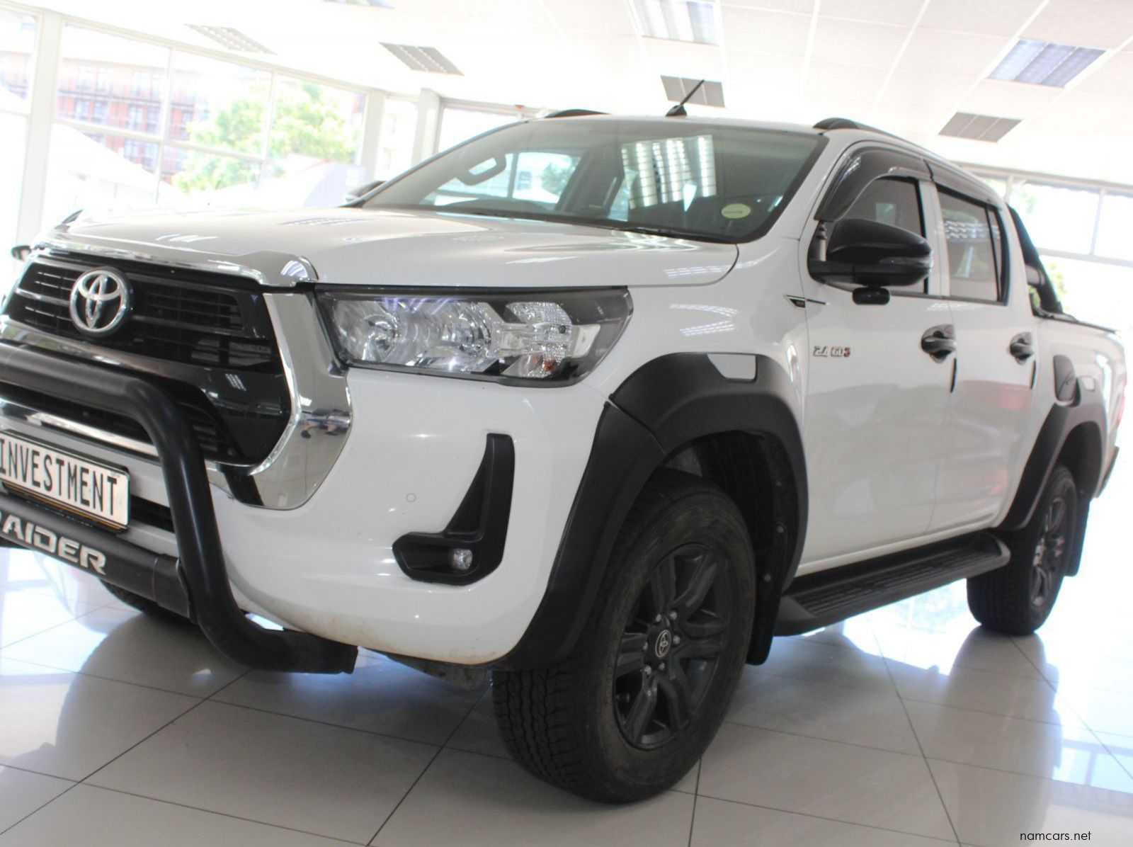 2023 Toyota Hilux 2.4 GD4 4x4 Auto DC pictures