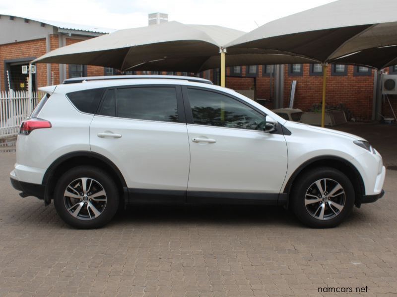 2018 Toyota Rav4 GX-Auto 2.0 pictures