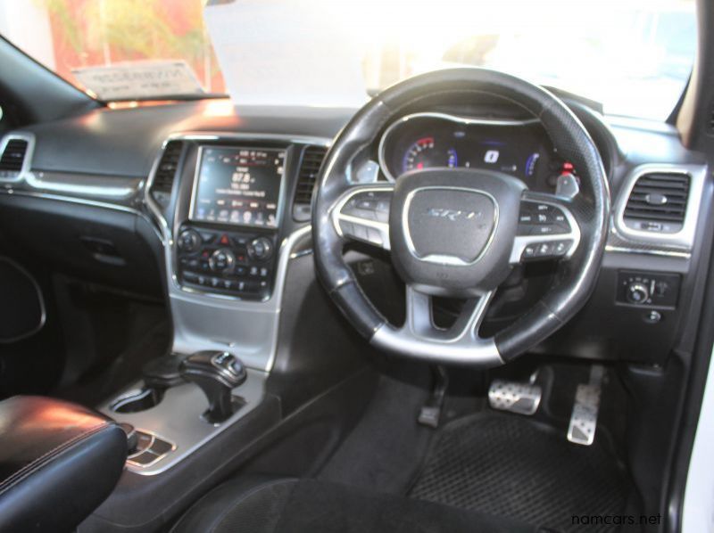 2014 Jeep Grand Cherokee SRT8 pictures