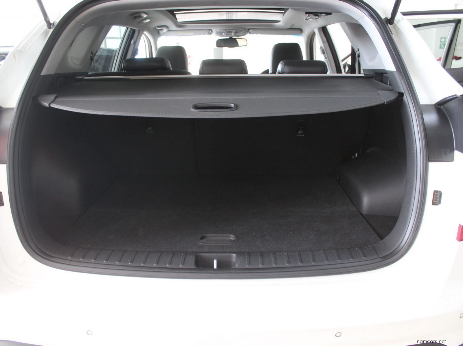 2020 Hyundai Tucson N Sport 2.0 TDI pictures