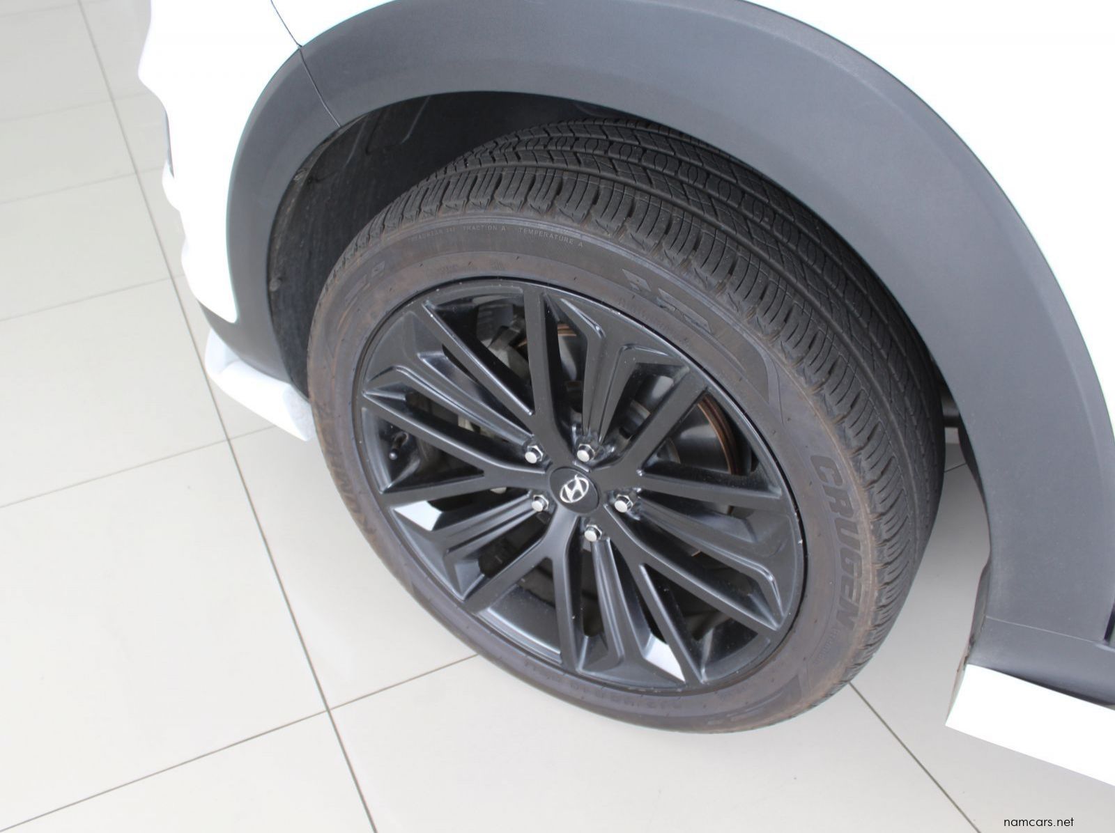 2020 Hyundai Tucson N Sport 2.0 TDI pictures