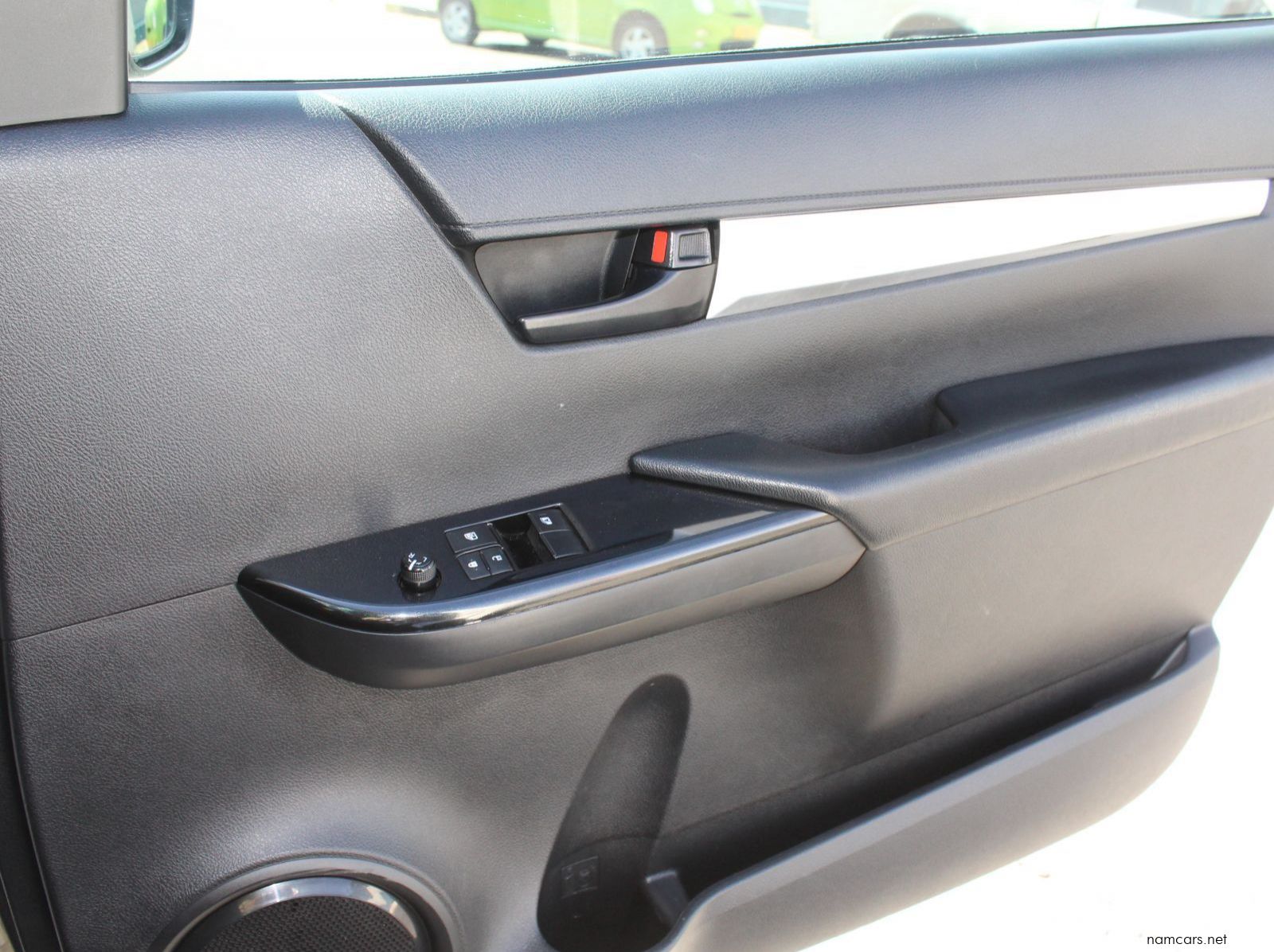 2019 Toyota Hilux 2.4GD A/C 4x2 Manual pictures