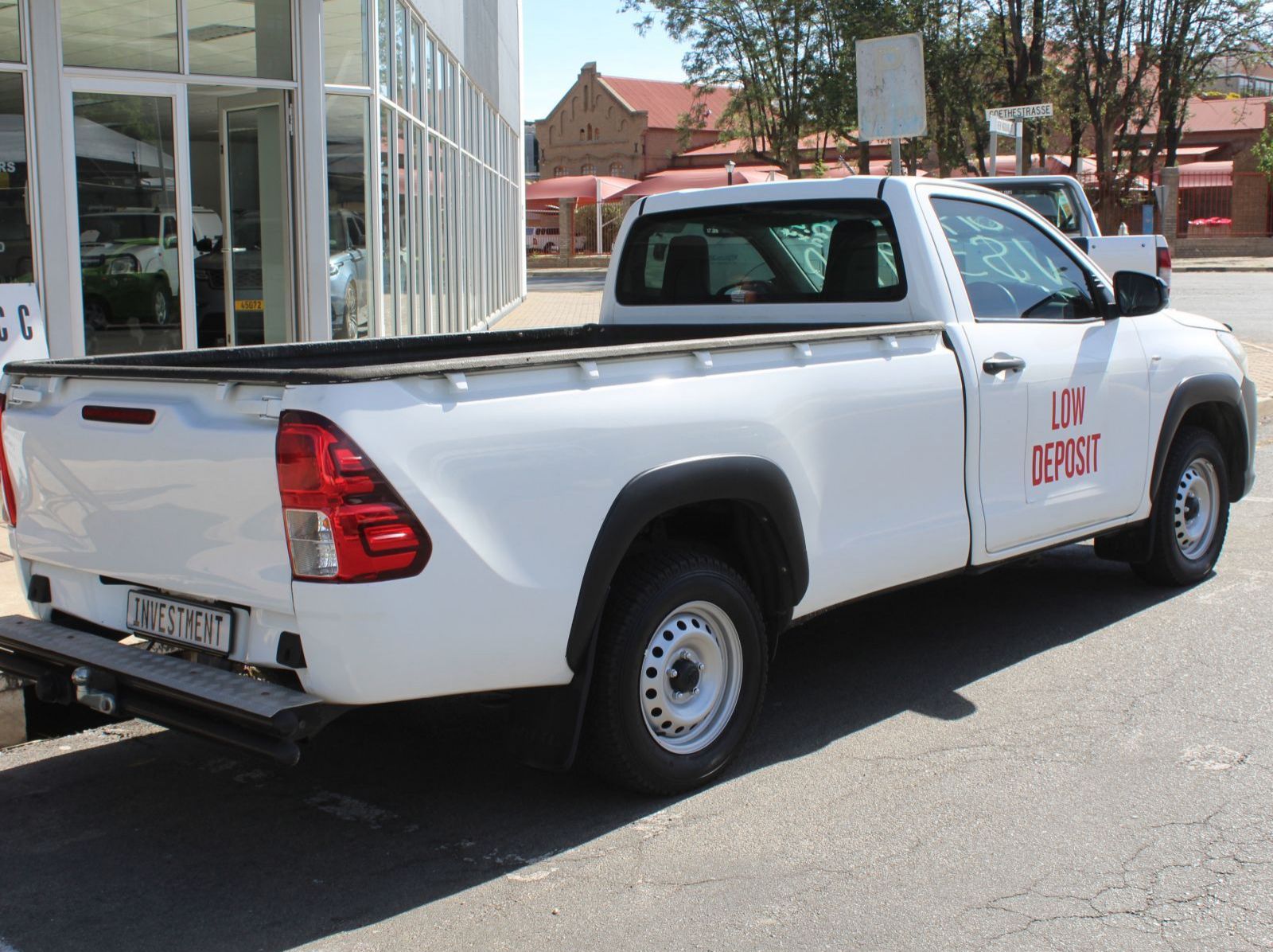 2019 Toyota Hilux 2.4GD A/C 4x2 Manual pictures