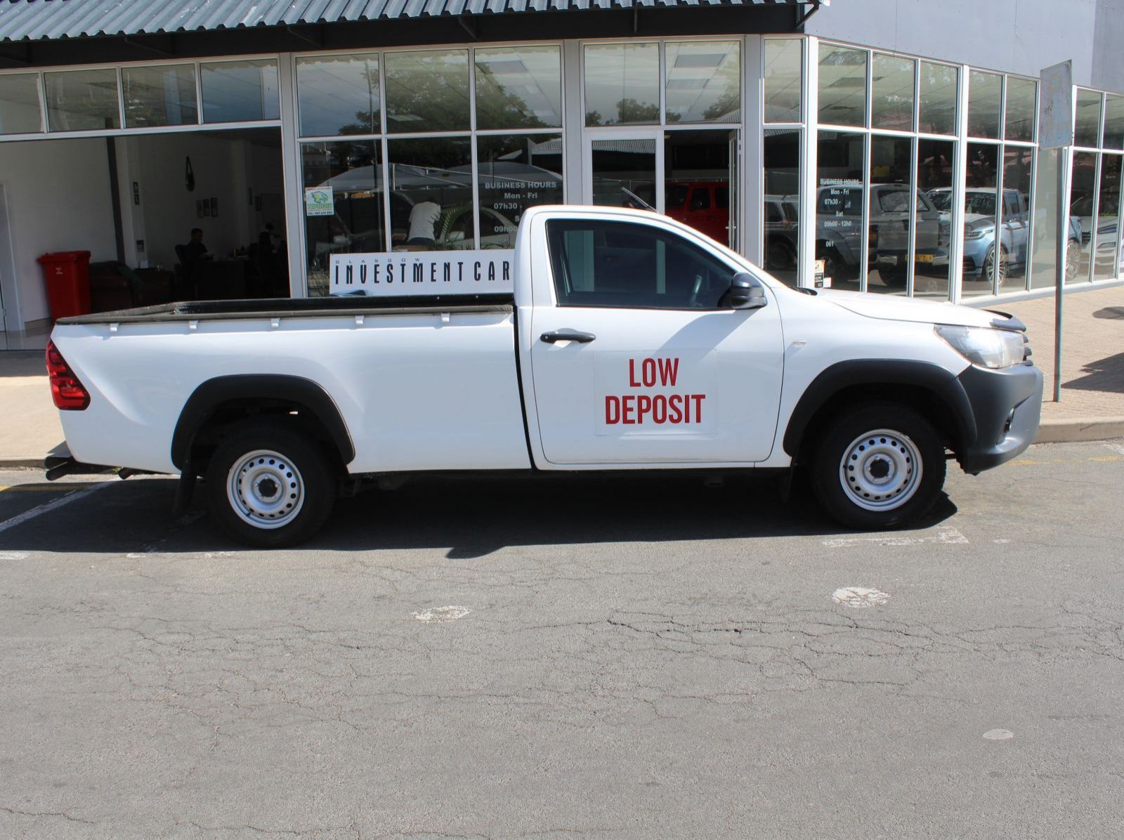 2019 Toyota Hilux 2.4GD A/C 4x2 Manual pictures