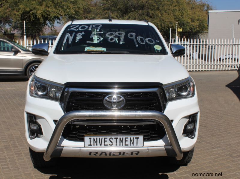 2019 Toyota HILUX 2.8GD6 A/T 4X4 D/C pictures