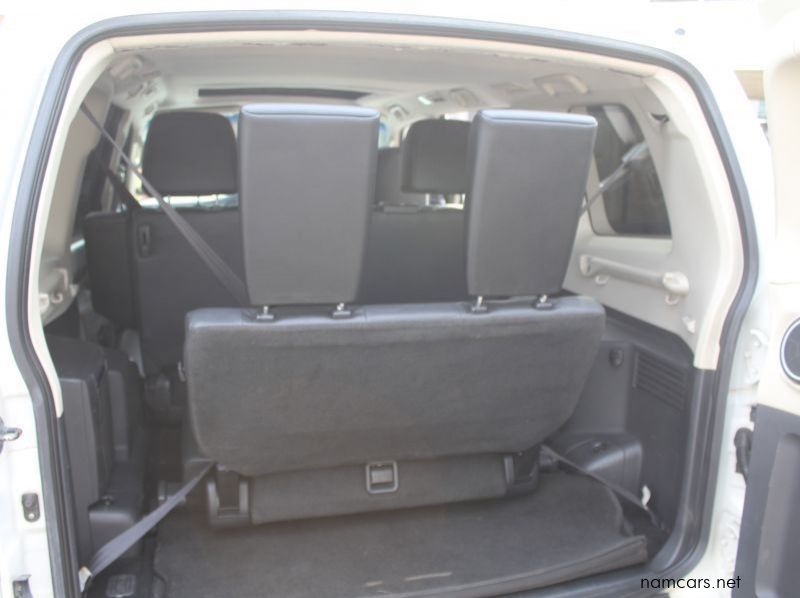 2014 Mitsubishi Pajero 5 door pictures