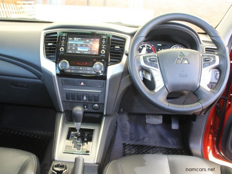 2019 Mitsubishi Triton Supper select 2 pictures