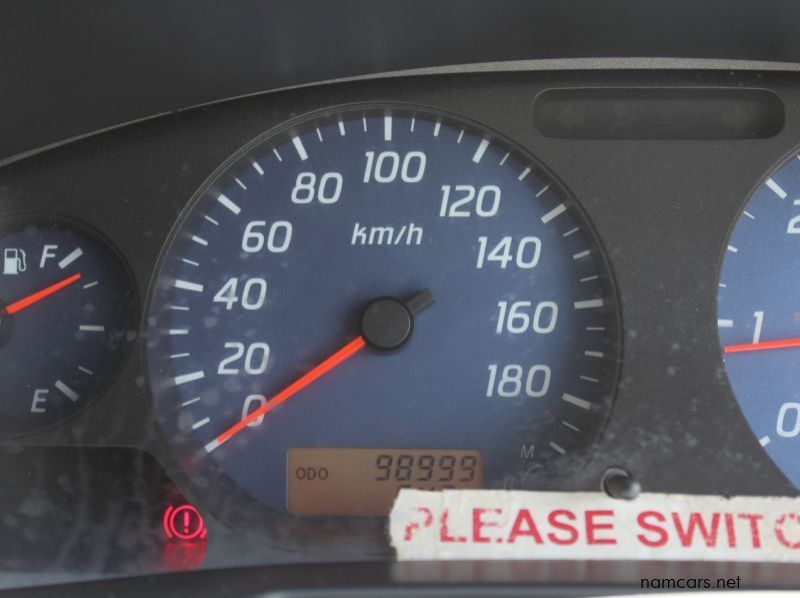 2017 Nissan NP300 2.5TDI D/C 4X4 pictures