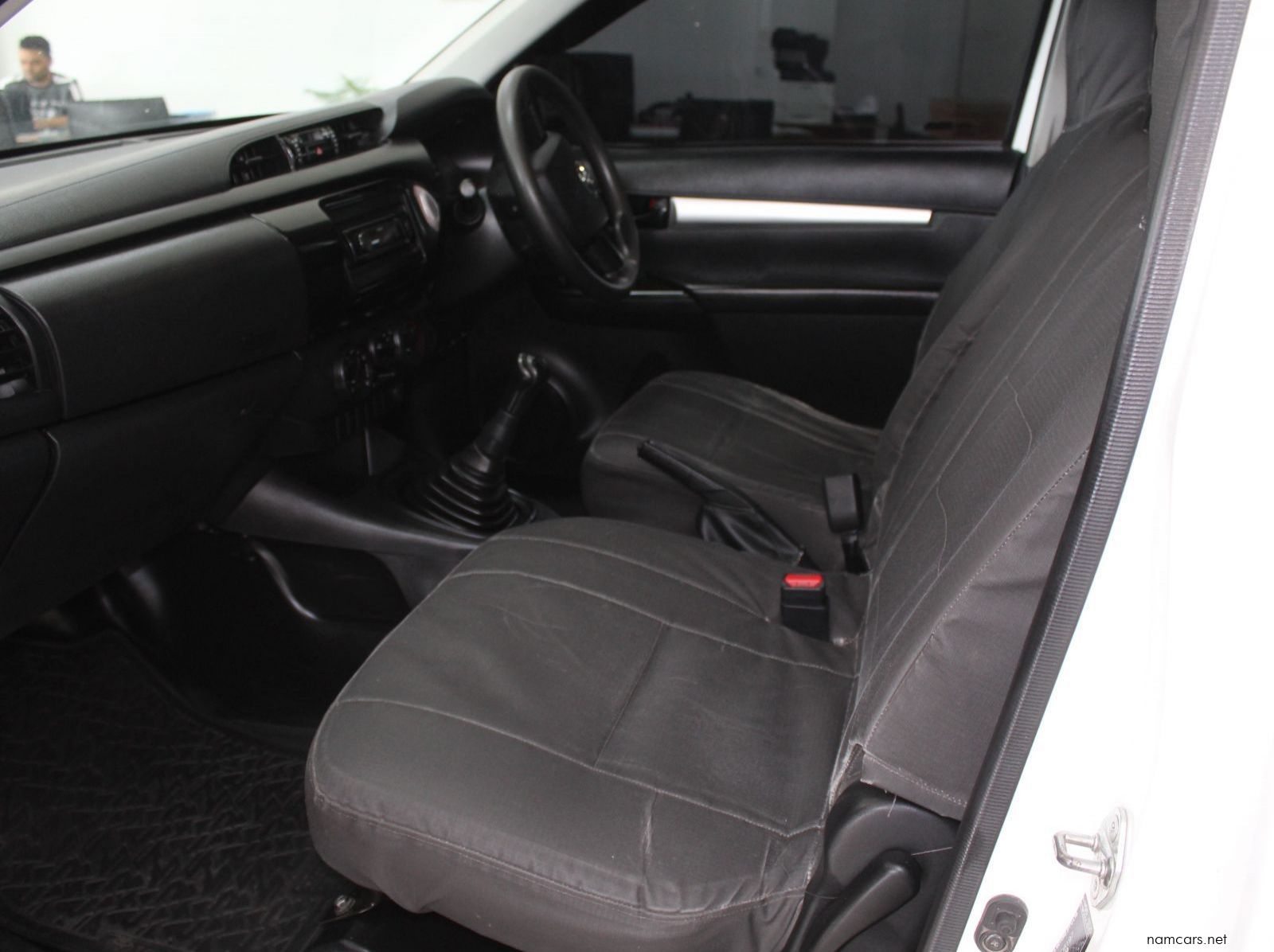 2020 Toyota Hilux 2.4GD S A/C S cab 4x2 pictures