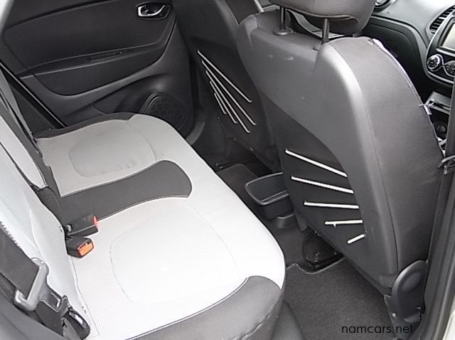 2017 Renault Captur 1.5 dCi 66KW Turbo Diesel pictures