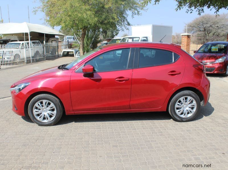 2018 Mazda MAZDA 2 SKYACTIVE pictures