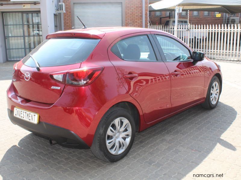 2018 Mazda MAZDA 2 SKYACTIVE pictures